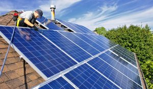 Service d'installation de photovoltaïque et tuiles photovoltaïques à Brissac-Quince